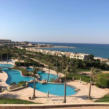 La Vista Ain Elsokhna 1&2 Chalet